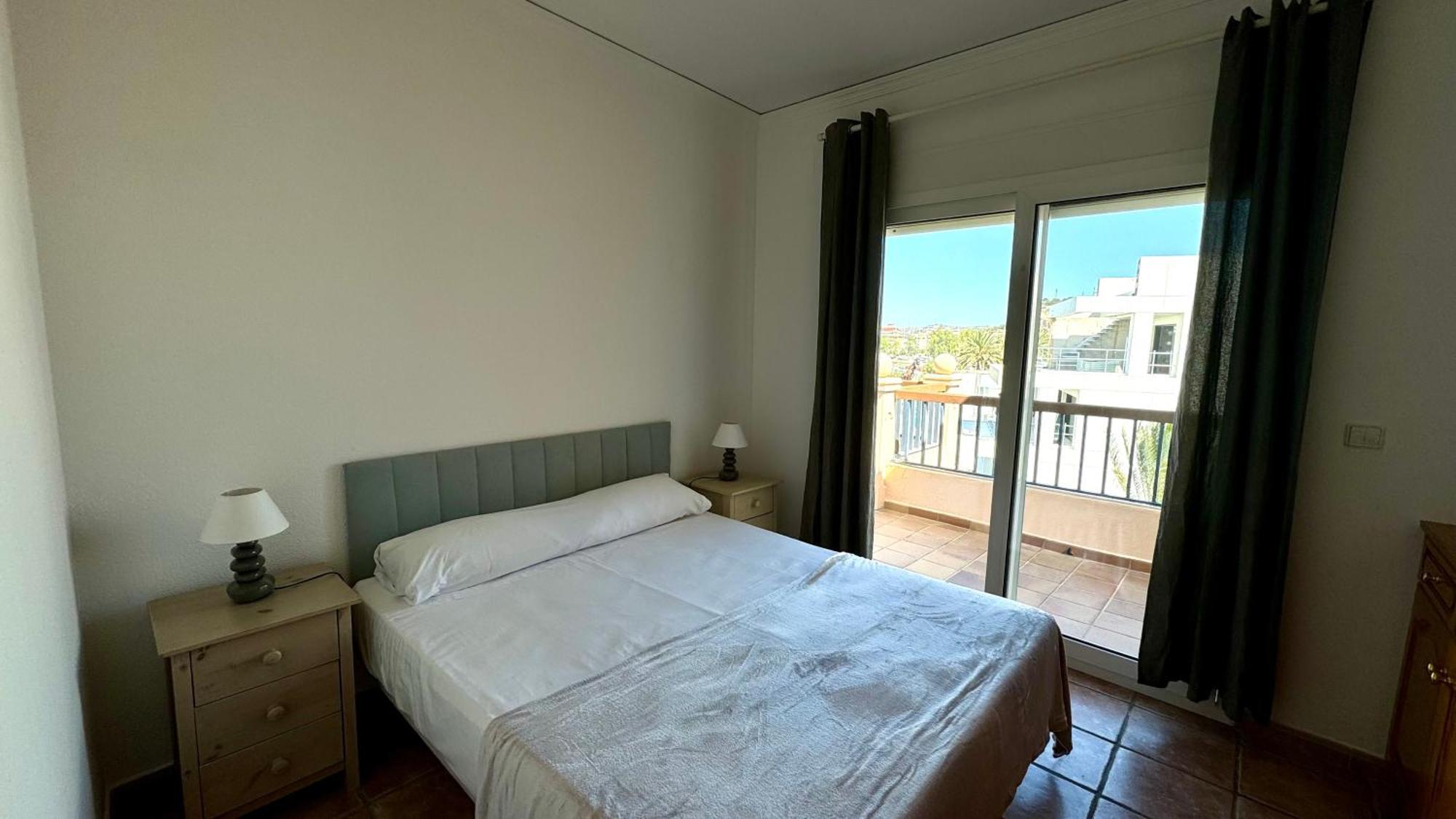 Apartamentos Carlton Vyb Дения Екстериор снимка