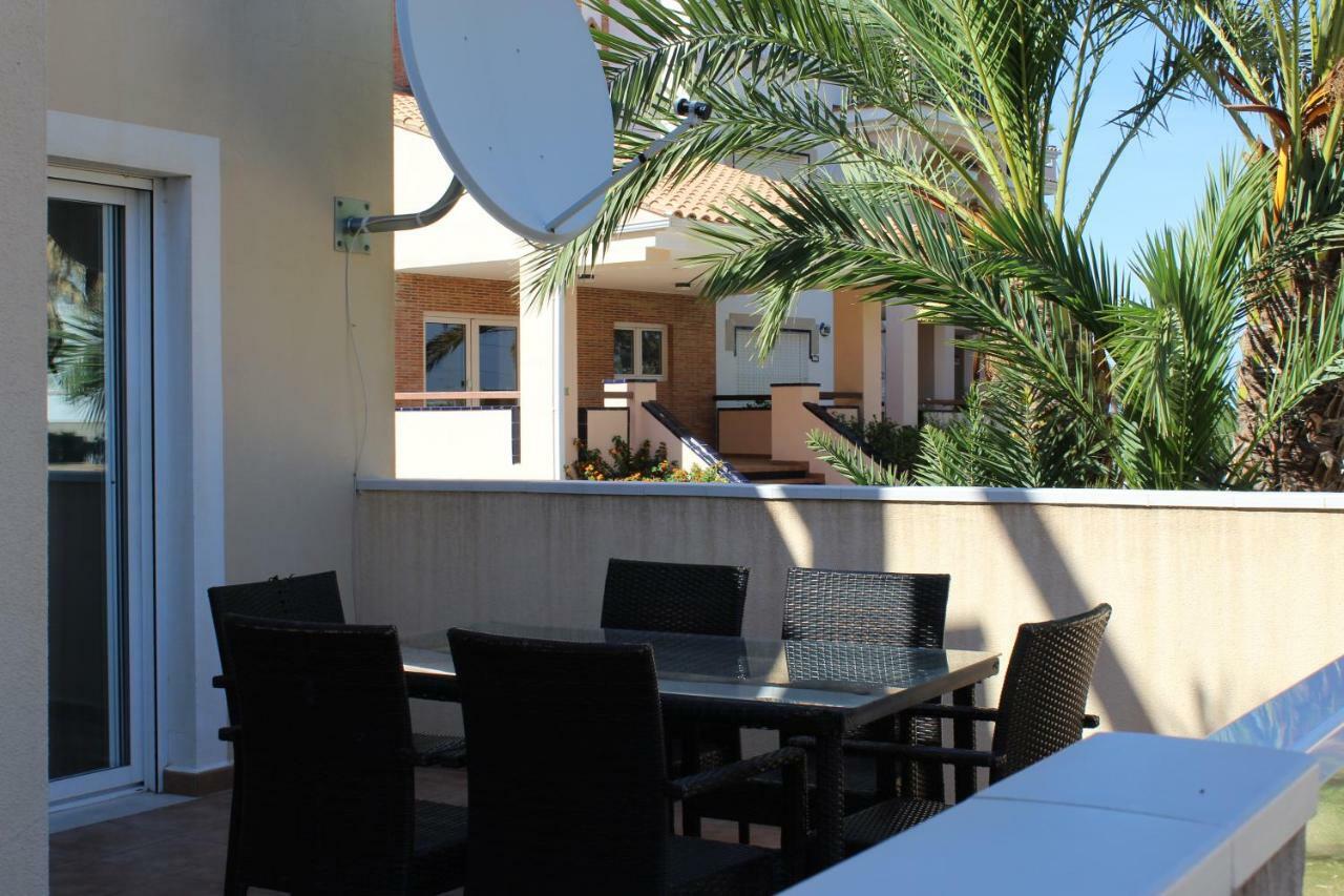 Apartamentos Carlton Vyb Дения Екстериор снимка