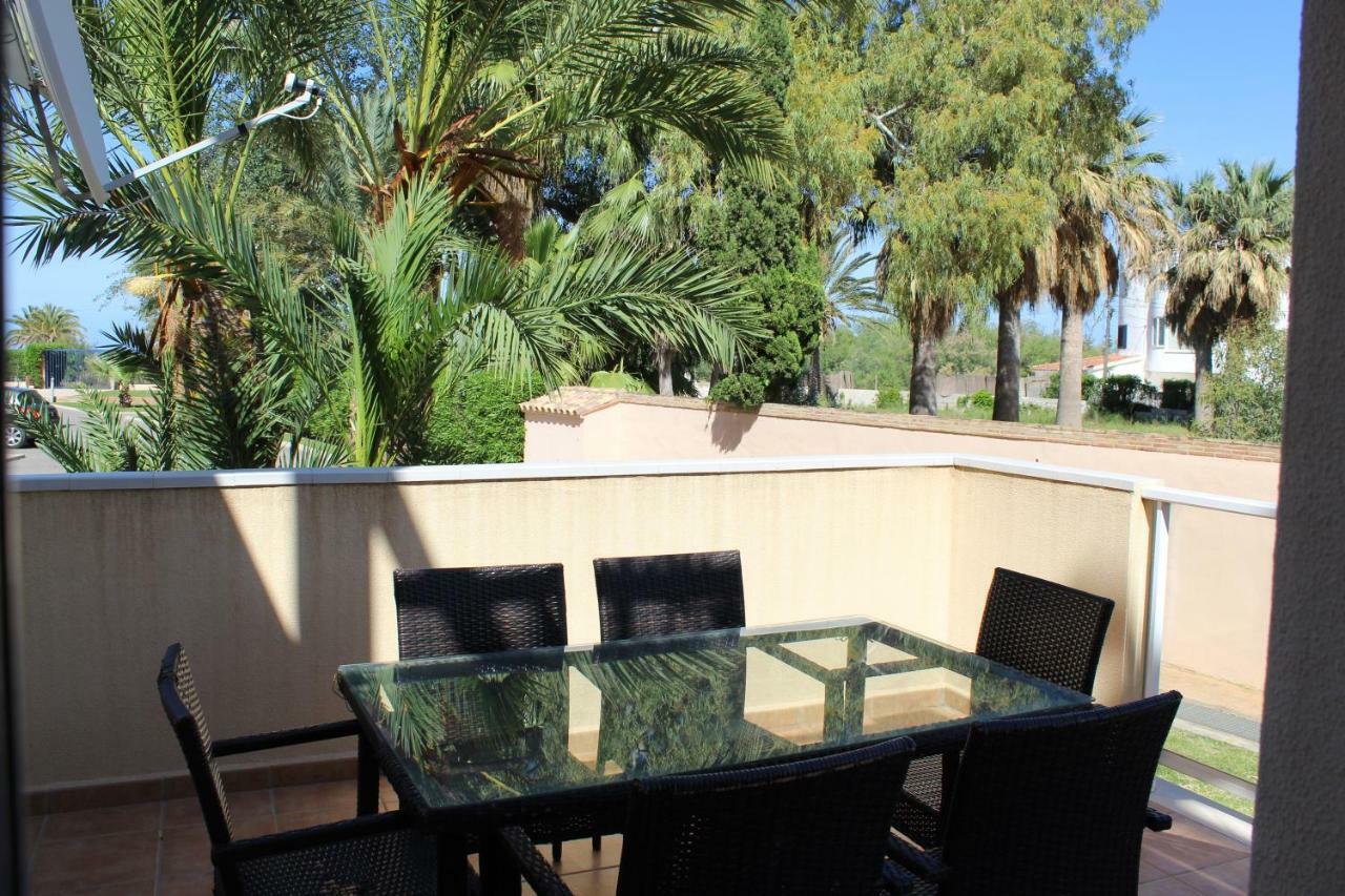 Apartamentos Carlton Vyb Дения Екстериор снимка